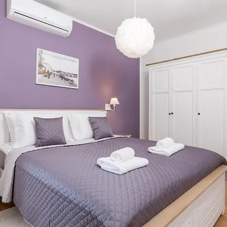 Apartamento Beautiful In With Wifi